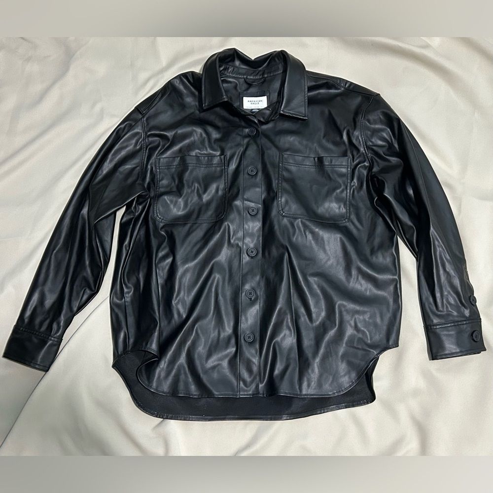 NWT American Eagle Oversized Vegan Leather Shacket in Black - L - Picture 9 of 12